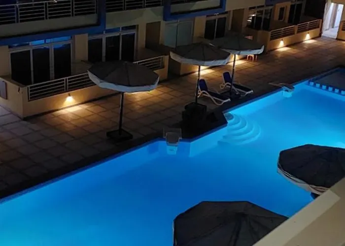 Mirage Bay & Aquapark 4*
