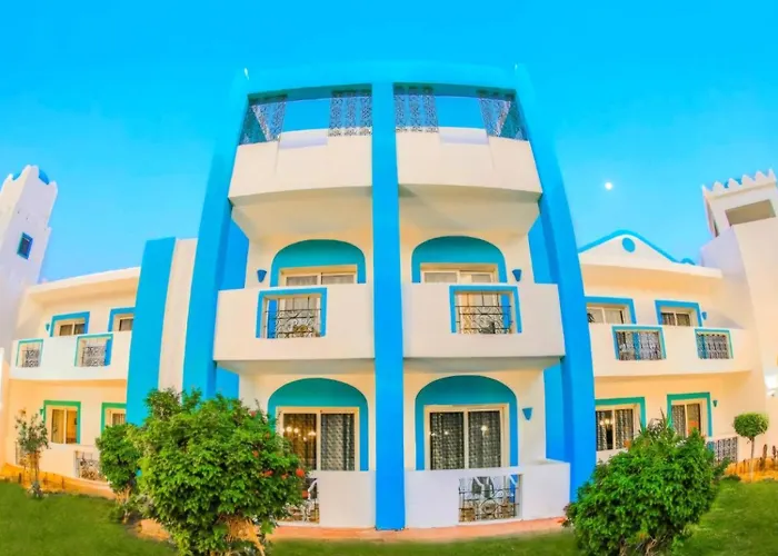 Apartmanhotel Mirage Bay & Aquapark Gurdaka