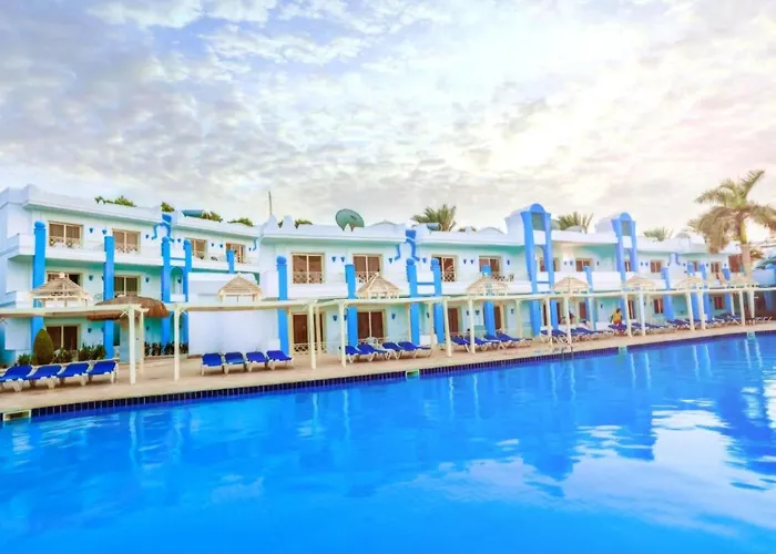 Apartmanhotel Mirage Bay & Aquapark 4*