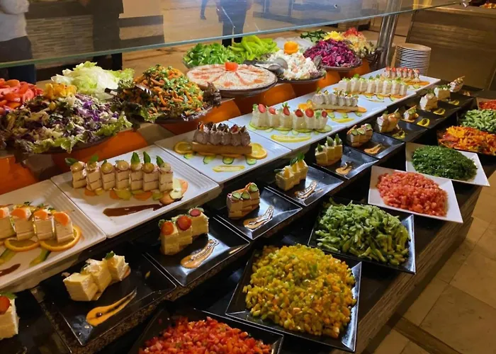 Mirage Bay & Aquapark Apartmanhotel 4*