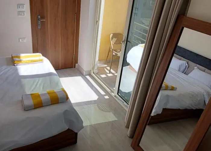 Mirage Bay & Aquapark Apartmanhotel Gurdaka