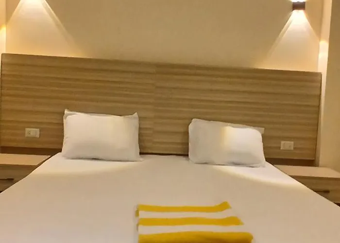 Mirage Bay & Aquapark Apartmanhotel 4*